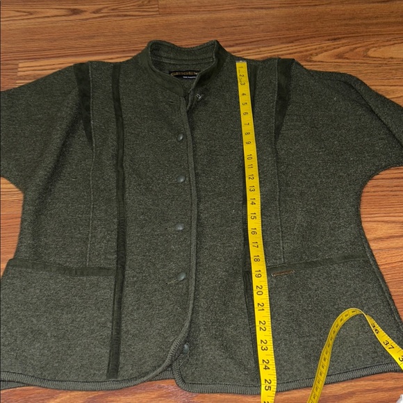 Geiger Of Austria Womens Boiled Wool Jacket Cardigan Sweater Sz 42 ( US 6) Green - Picture 7 of 9